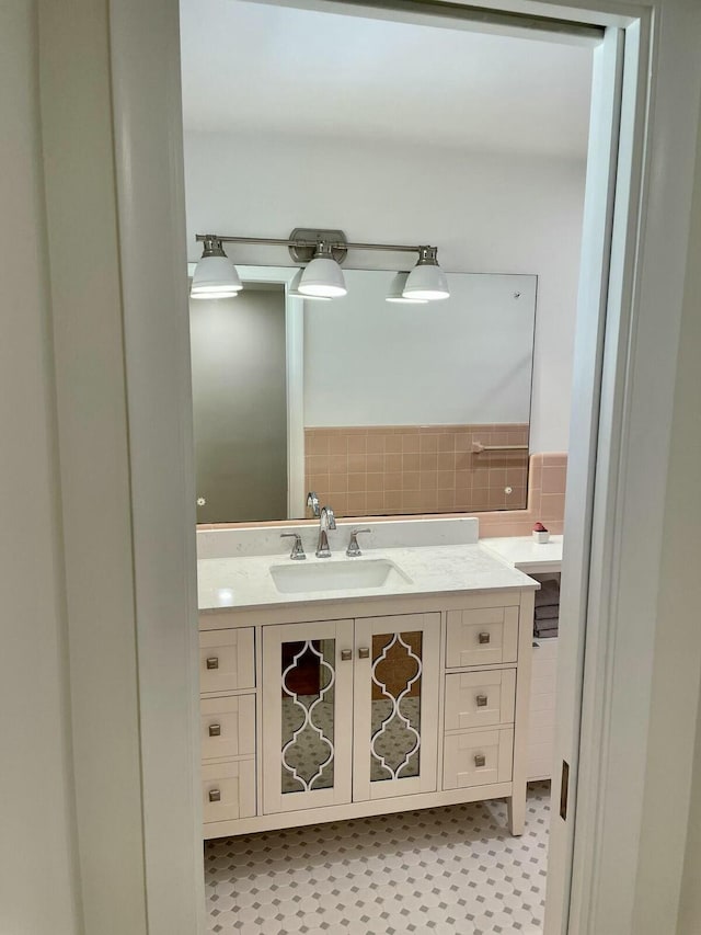 bathroom featuring vanity