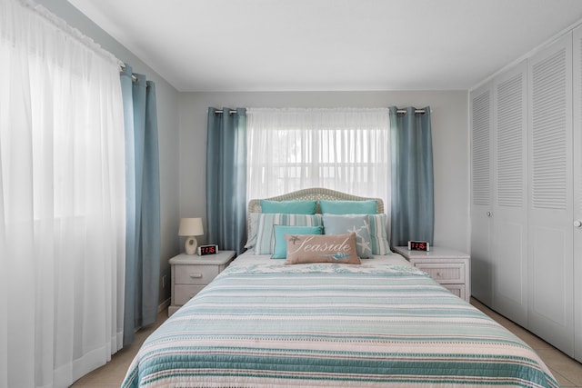 bedroom featuring a closet