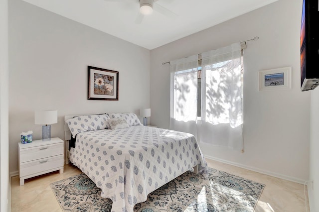 bedroom featuring ceiling fan