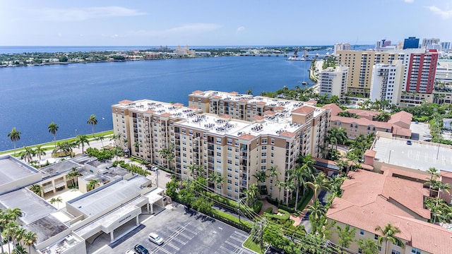 1801 N Flagler Dr Unit 840, West Palm Beach, FL 33407 - view of urban area featuring a nearby body of water and apartment complex / building