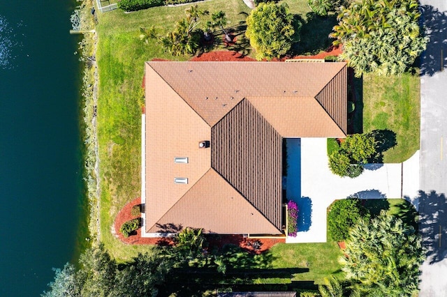 drone / aerial view featuring a water view