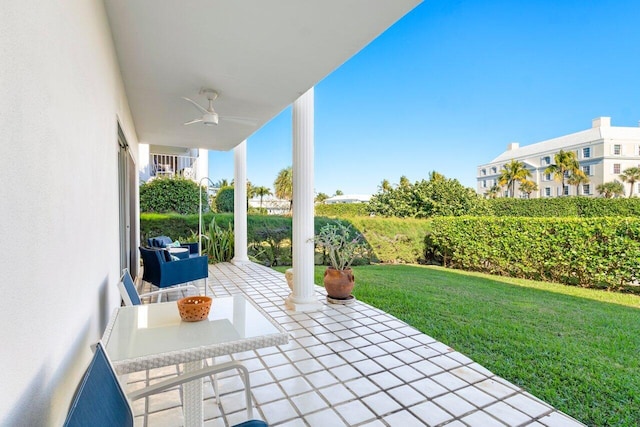 view of patio with ceiling fan