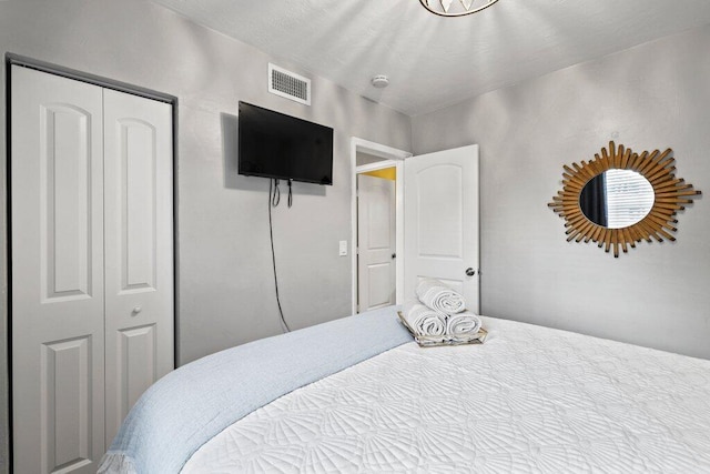 5219 NE 20th Ter, Pompano Beach, FL 33064 - bedroom with a closet and visible vents