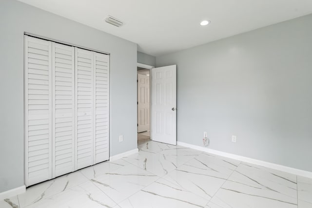 bedroom featuring a closet