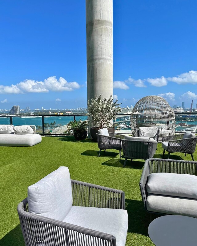 398 NE 5th St Unit 1715, Miami, FL 33132 - exterior space with a water view
