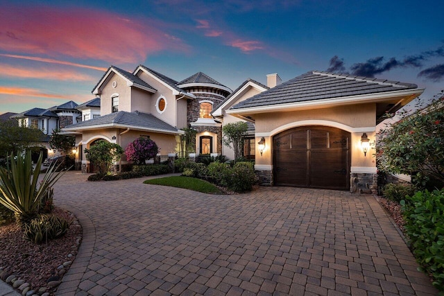 view of front of home featuring a garage