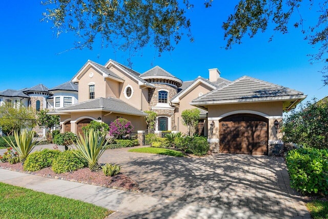 view of front of house featuring a garage