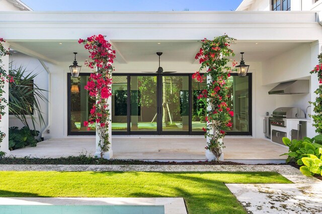 view of front of house featuring a balcony