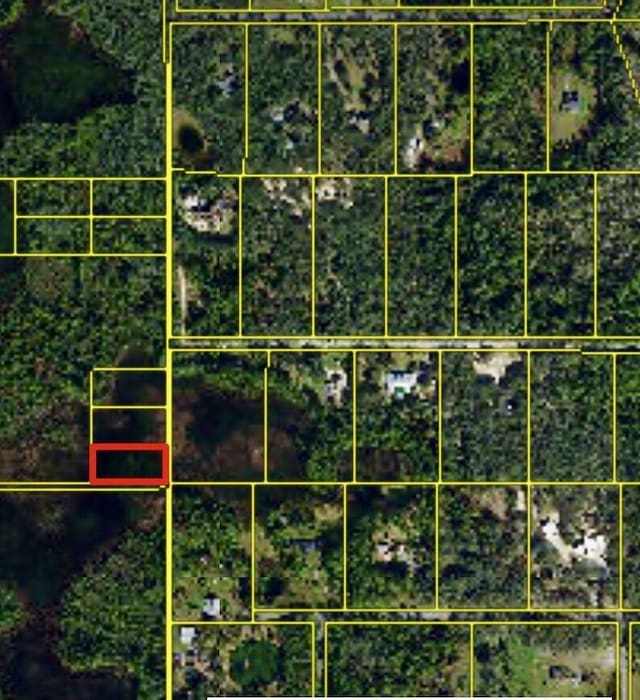 Listing photo 2 for 0 Apache Trl, Kissimmee FL 34747