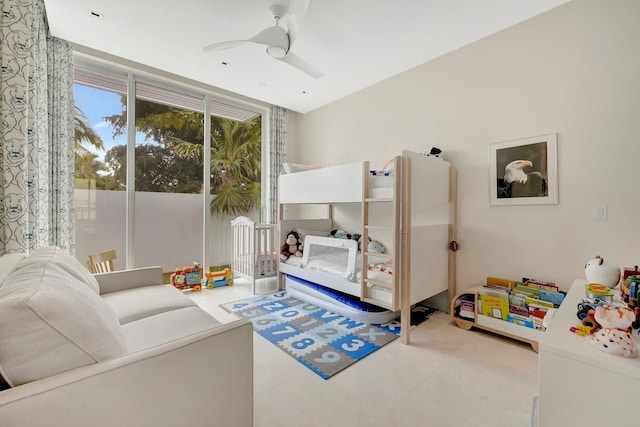 bedroom with ceiling fan