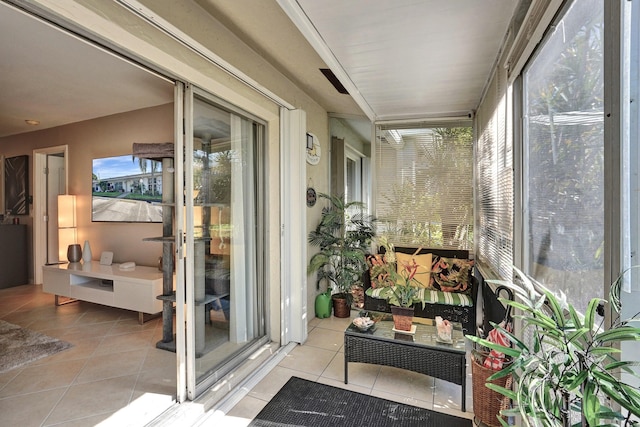 view of sunroom / solarium