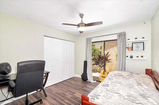 bedroom with access to outside, a closet, ceiling fan, and dark hardwood / wood-style floors