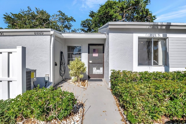 view of entrance to property