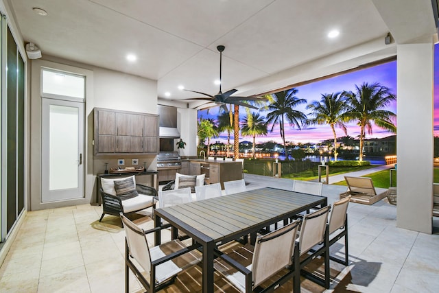 13791 Baycliff Dr, Juno Beach, FL 33408 - sunroom / solarium featuring a sink