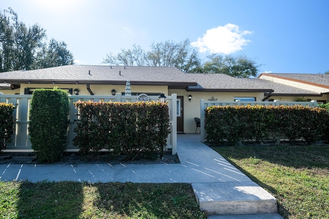 view of front of property