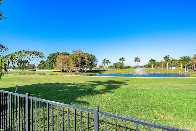 view of yard featuring a water view