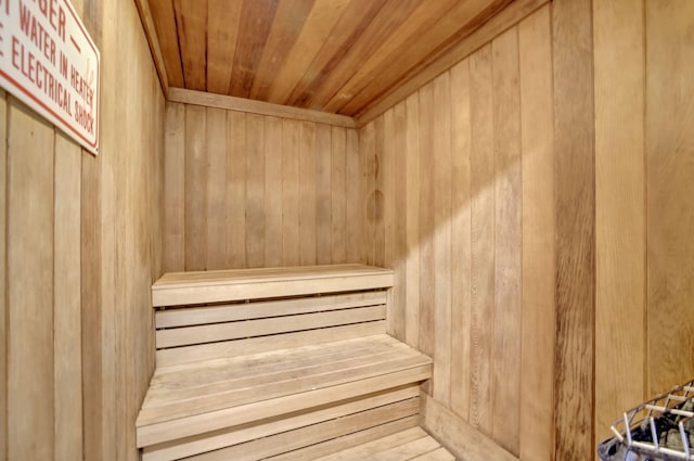 view of sauna / steam room