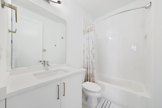 full bathroom with vanity, toilet, and shower / bath combo