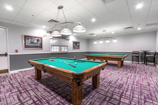 rec room with baseboards, visible vents, recessed lighting, pool table, and crown molding
