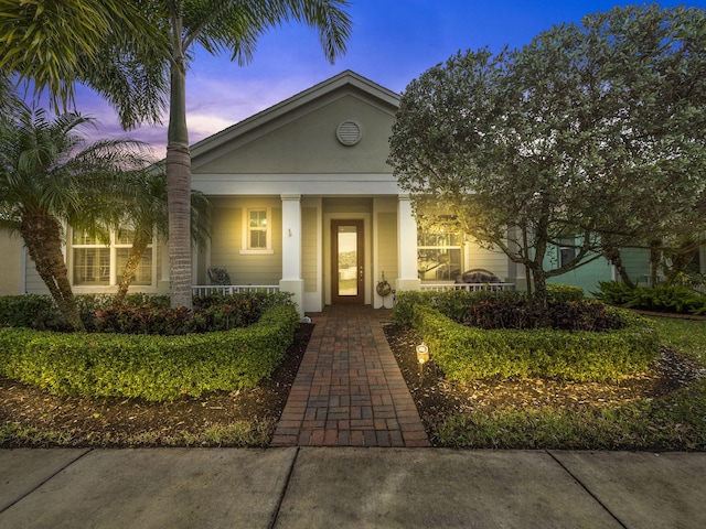 view of front of property