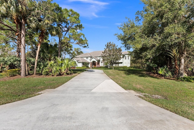 view of front of property with a front lawn