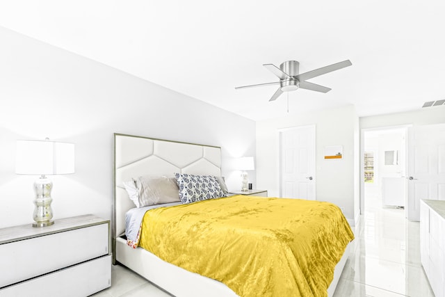 bedroom with ceiling fan