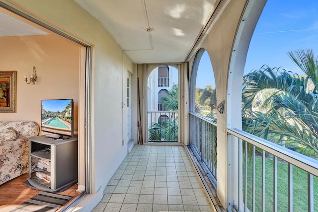 view of sunroom / solarium