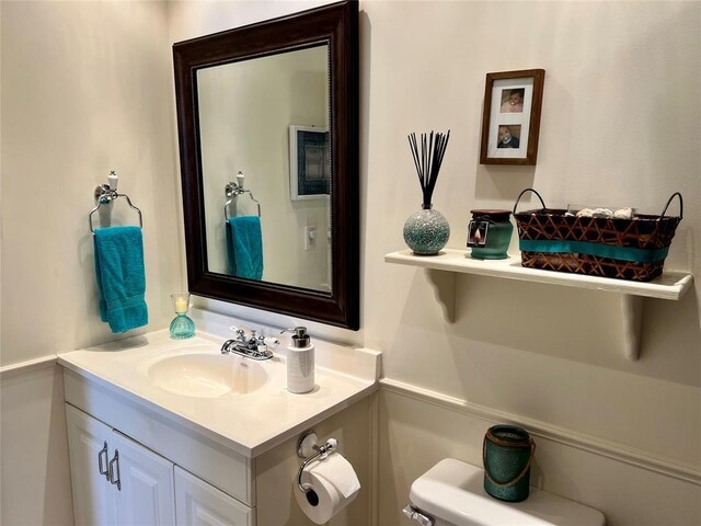 bathroom featuring shower / tub combo