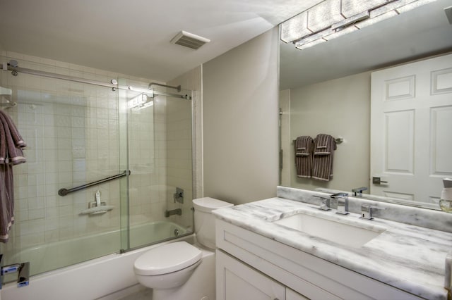 6944 Briarlake Cir Unit 101, Palm Beach Gardens, FL 33418 - full bath featuring toilet, vanity, and enclosed tub / shower combo