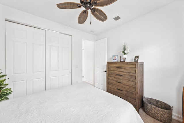 bedroom featuring ceiling fan and a closet