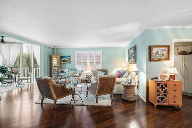 living room featuring dark wood-type flooring and crown molding