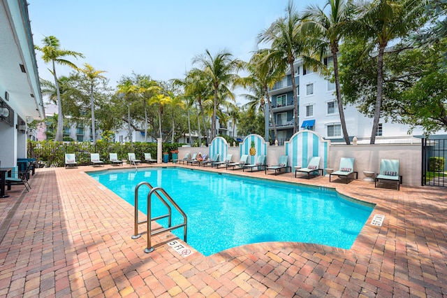 view of swimming pool featuring a patio