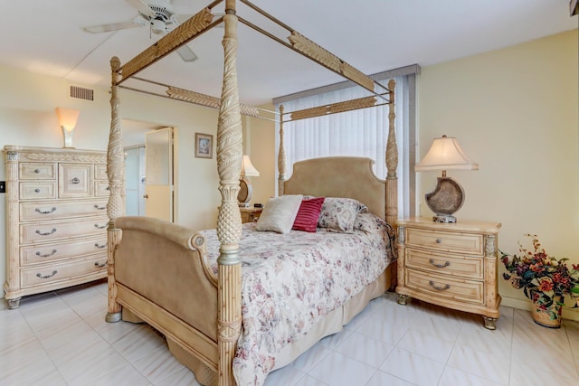 bedroom featuring ceiling fan