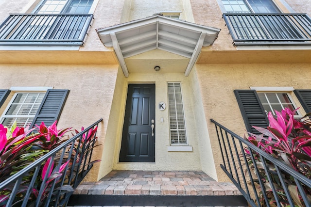 view of property entrance