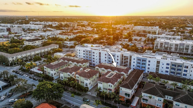 view of aerial view at dusk