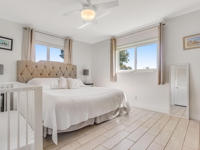 bedroom with ceiling fan