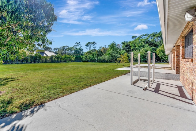 view of yard with a patio