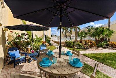 view of patio / terrace featuring outdoor dining area