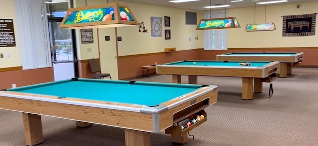 rec room featuring carpet and billiards