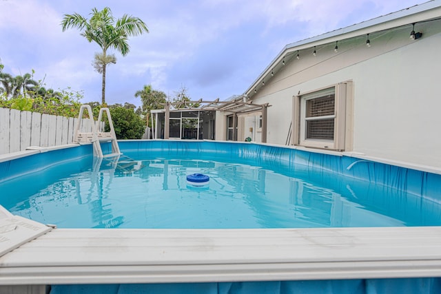 view of swimming pool