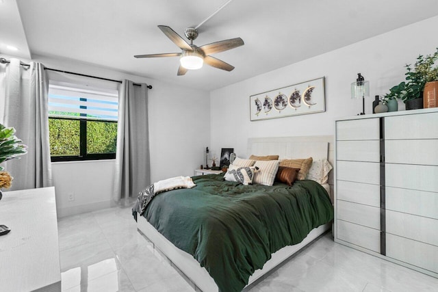 bedroom featuring ceiling fan