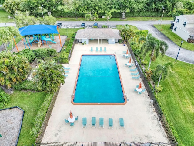 view of swimming pool featuring a patio area