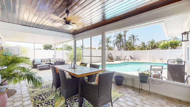 601 SE Karrigan Ter, Port Saint Lucie, FL 34983 - view of sunroom