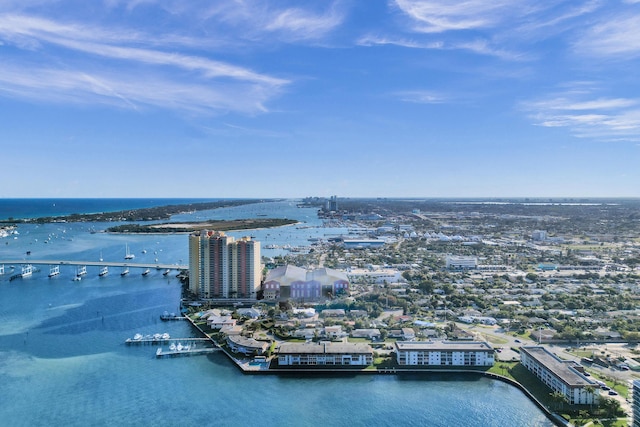 bird's eye view featuring a water view