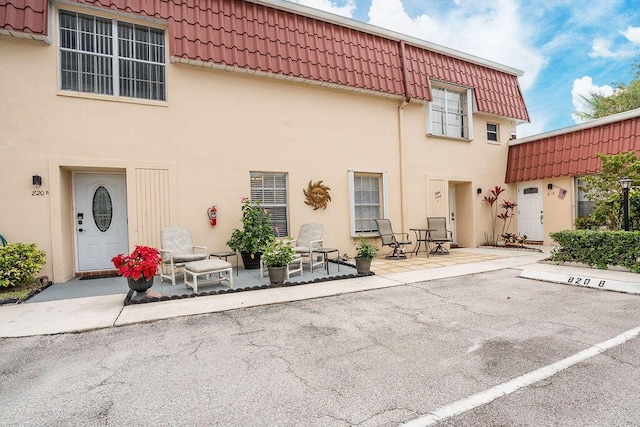 exterior space featuring a patio