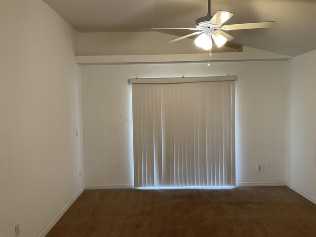 carpeted empty room with baseboards and ceiling fan