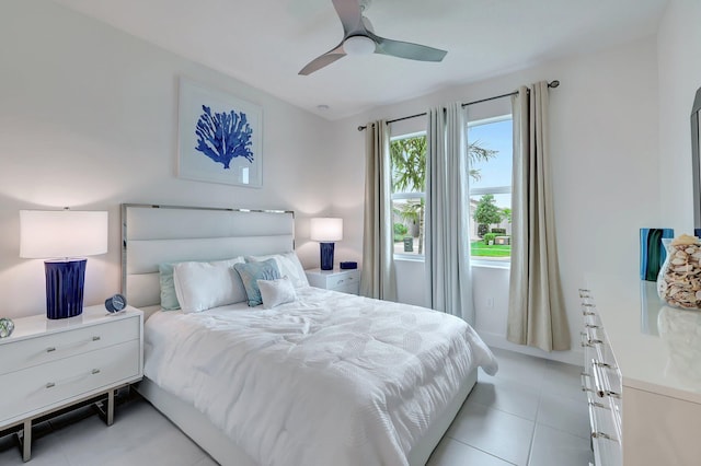 bedroom featuring ceiling fan