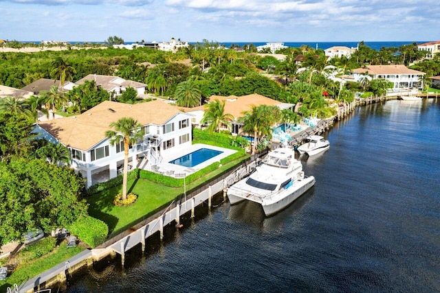 bird's eye view featuring a water view