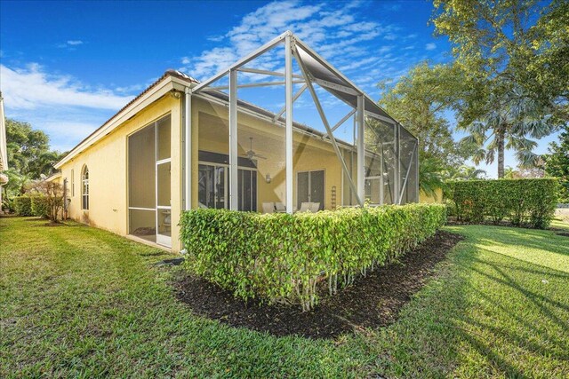 view of property's community featuring a gazebo and a yard