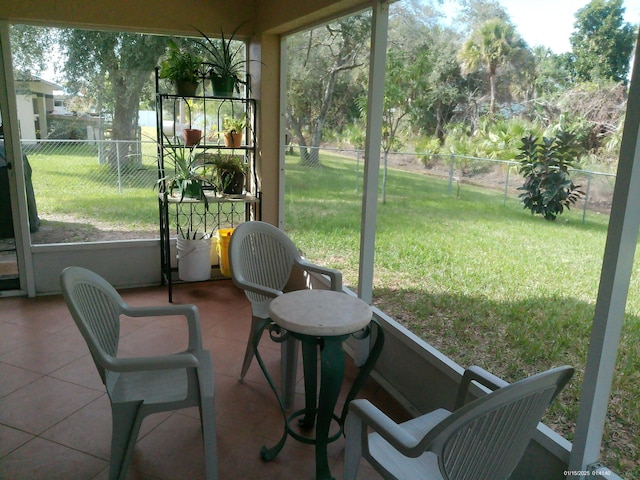 view of sunroom / solarium